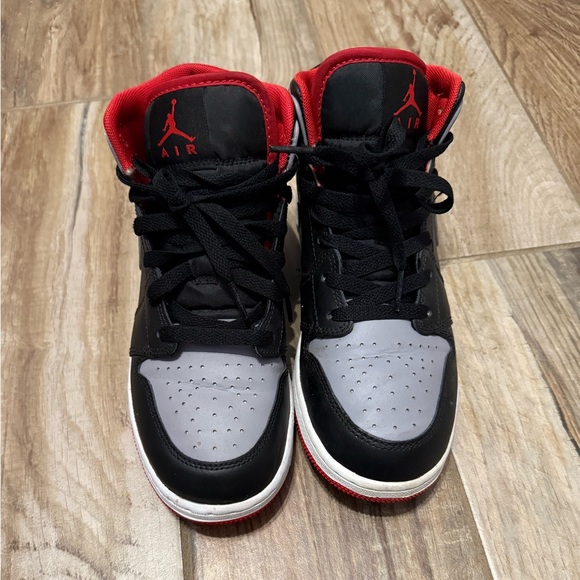 Jordan Other - Nike Jordan 1 Mid Bred Shadow